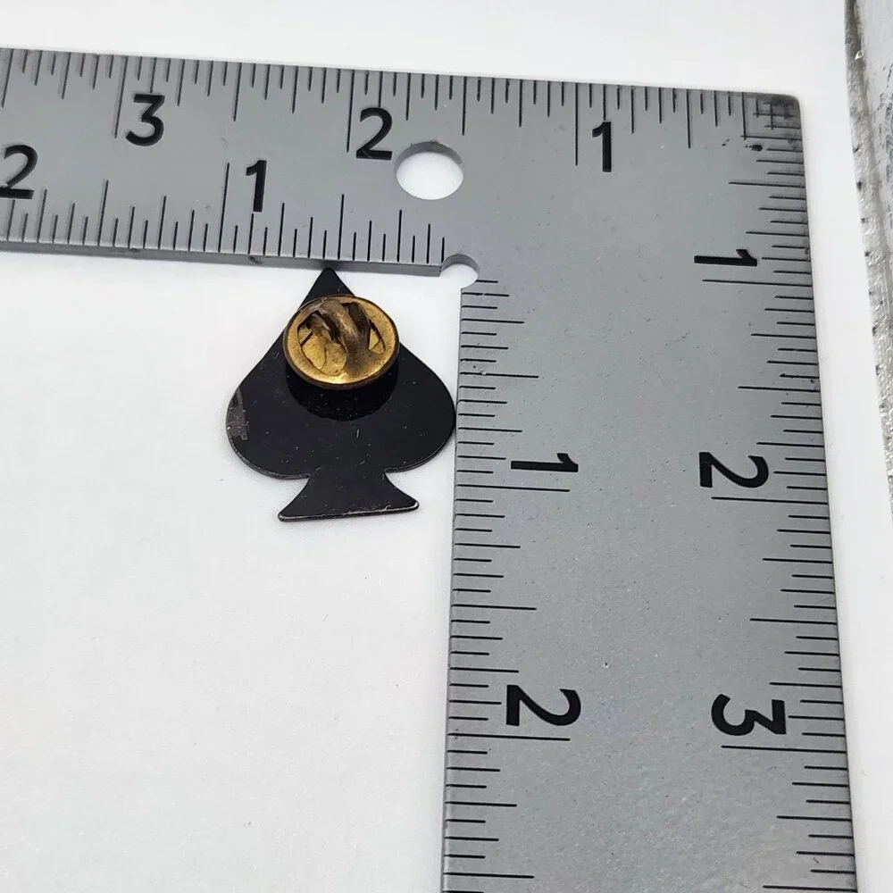 Vietnam‎ Spade Pin Vietnam Lapel Pin Tie Tack